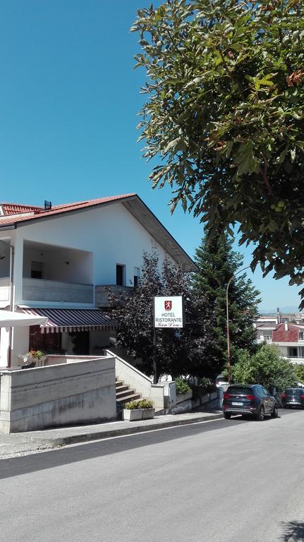Hotel Leon D'Oro Castel Frentano Экстерьер фото