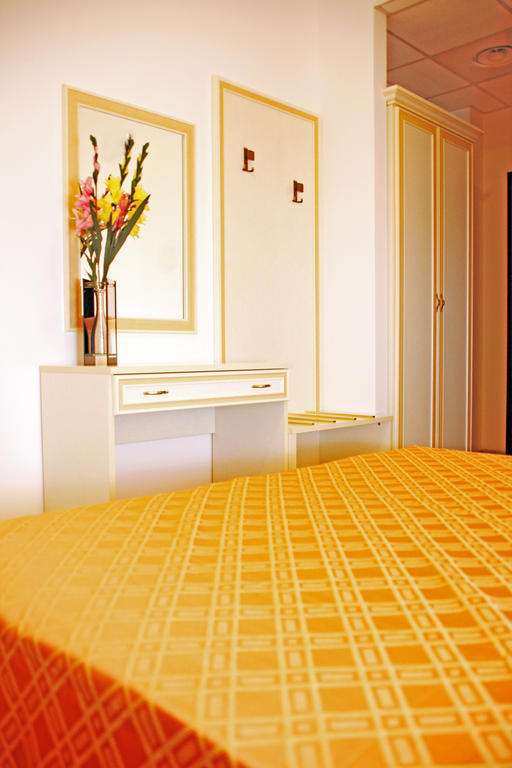 Hotel Leon D'Oro Castel Frentano Экстерьер фото